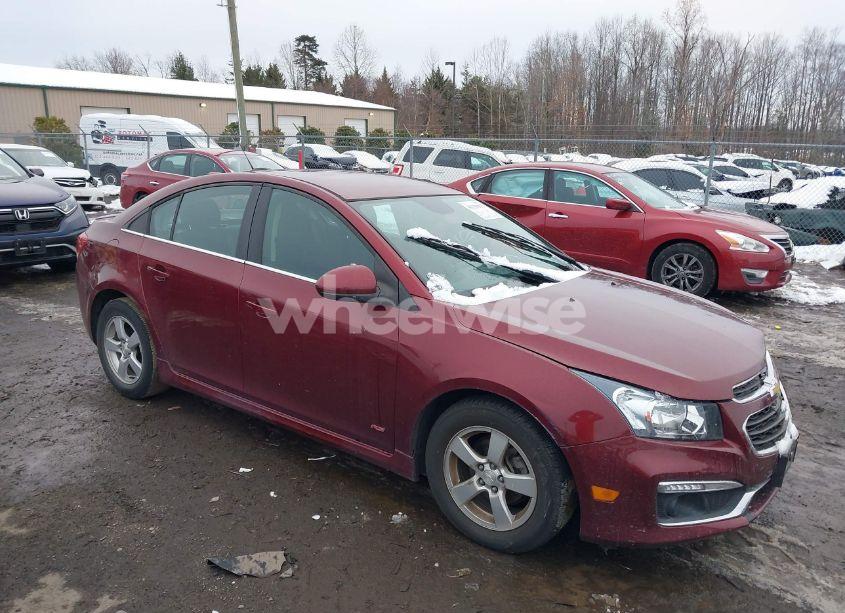 2015 Chevrolet Cruze 1LT AUTO (VIN 1G1PC5SB5F7241885) main photo