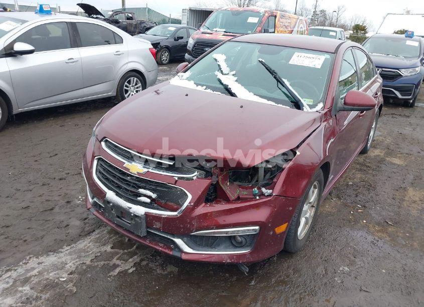 Photo 6 of 2015 Chevrolet Cruze 1LT AUTO (VIN 1G1PC5SB5F7241885)