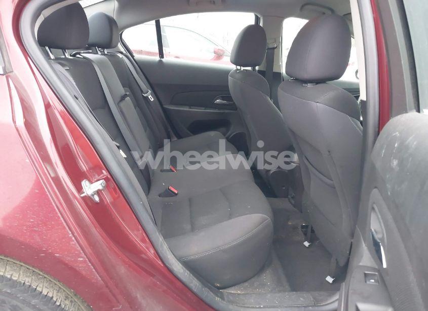 Photo 8 of 2015 Chevrolet Cruze 1LT AUTO (VIN 1G1PC5SB5F7241885)