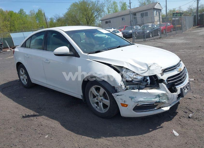 2015 Chevrolet Cruze 1LT AUTO (VIN 1G1PC5SB5F7246679) main photo