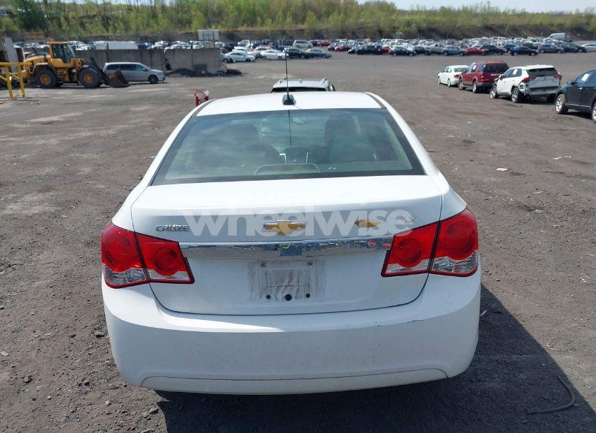 Photo 16 of 2015 Chevrolet Cruze 1LT AUTO (VIN 1G1PC5SB5F7246679)