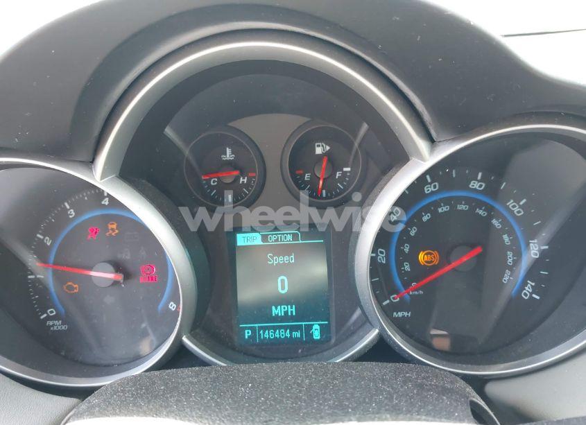 Photo 7 of 2015 Chevrolet Cruze 1LT AUTO (VIN 1G1PC5SB5F7246679)