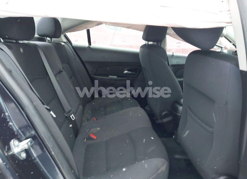 Photo 8 of 2015 Chevrolet Cruze 1LT AUTO (VIN 1G1PC5SB5F7252823)