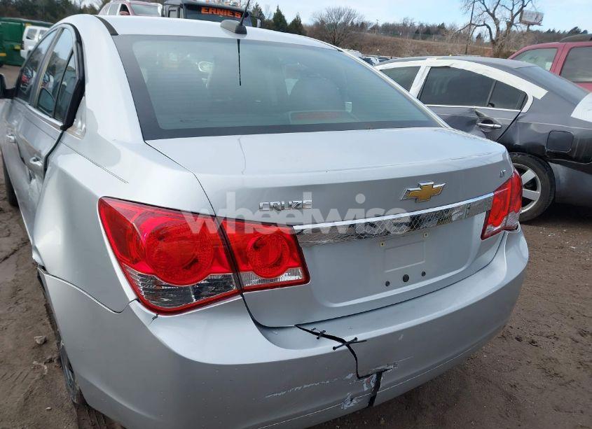 Photo 17 of 2015 Chevrolet Cruze 1LT AUTO (VIN 1G1PC5SB5F7255043)