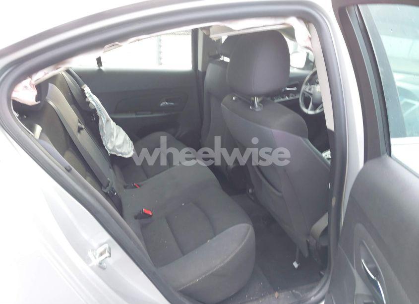 Photo 8 of 2015 Chevrolet Cruze 1LT AUTO (VIN 1G1PC5SB5F7255043)