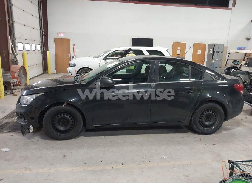 Photo 14 of 2015 Chevrolet Cruze 1LT AUTO (VIN 1G1PC5SB5F7260677)