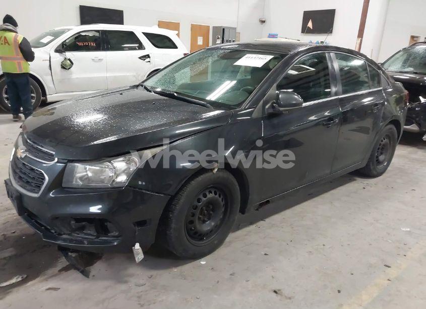 Photo 2 of 2015 Chevrolet Cruze 1LT AUTO (VIN 1G1PC5SB5F7260677)