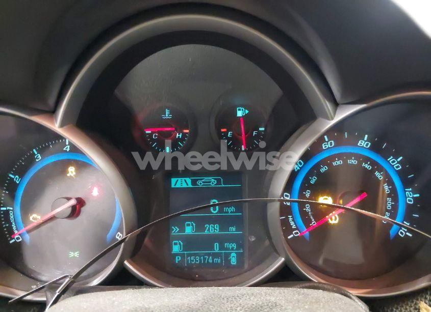 Photo 7 of 2015 Chevrolet Cruze 1LT AUTO (VIN 1G1PC5SB5F7260677)