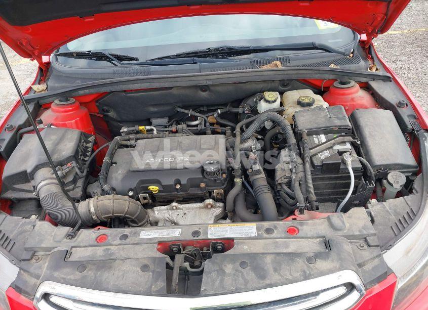 Photo 10 of 2015 Chevrolet Cruze 1LT AUTO (VIN 1G1PC5SB5F7291332)