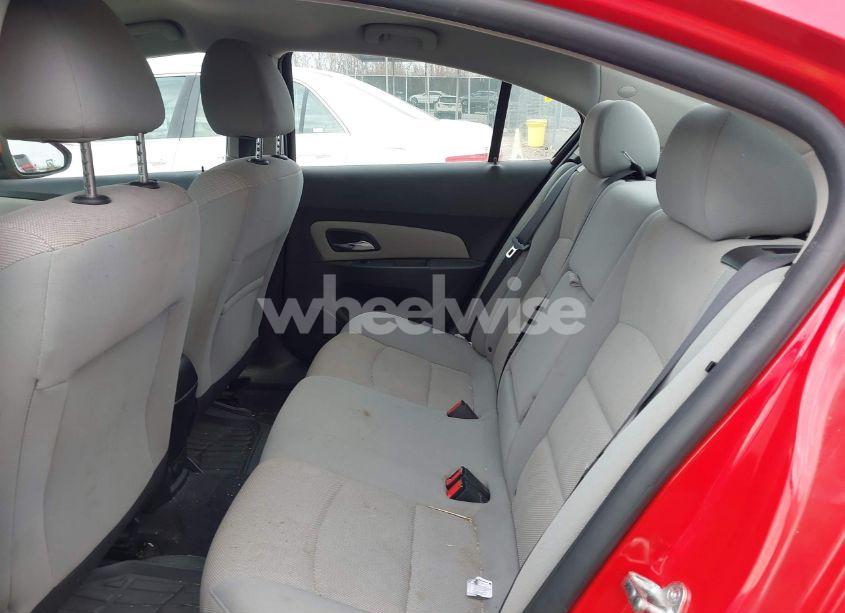 Photo 8 of 2015 Chevrolet Cruze 1LT AUTO (VIN 1G1PC5SB5F7291332)