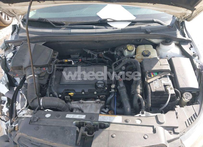 Photo 10 of 2015 Chevrolet Cruze 1LT AUTO (VIN 1G1PC5SB5F7298264)