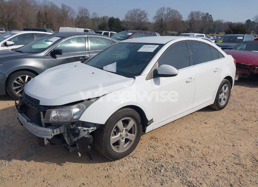 Photo 2 of 2015 Chevrolet Cruze 1LT AUTO (VIN 1G1PC5SB5F7298264)