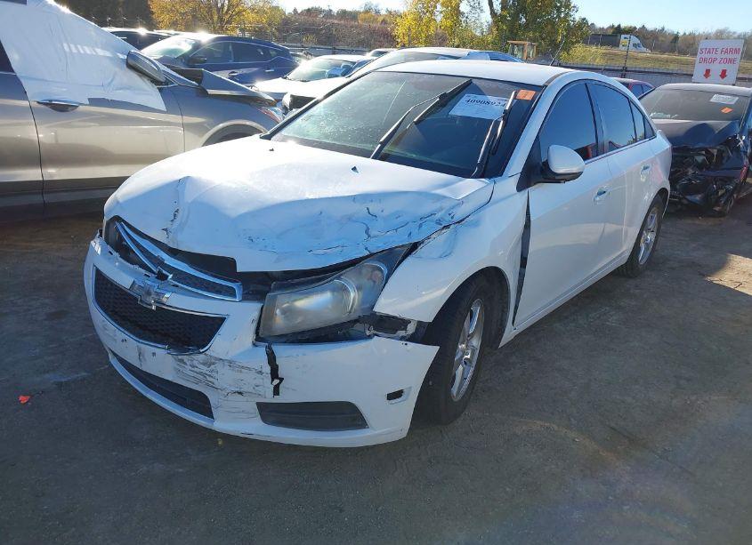 Photo 2 of 2013 Chevrolet Cruze 1LT AUTO (VIN 1G1PC5SB6D7145812)