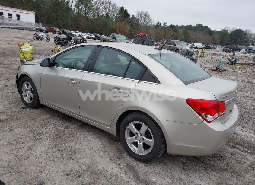 Photo 3 of 2013 Chevrolet Cruze 1LT AUTO (VIN 1G1PC5SB6D7158236)