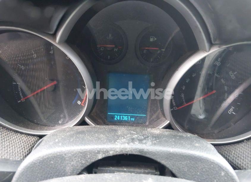 Photo 7 of 2013 Chevrolet Cruze 1LT AUTO (VIN 1G1PC5SB6D7158916)