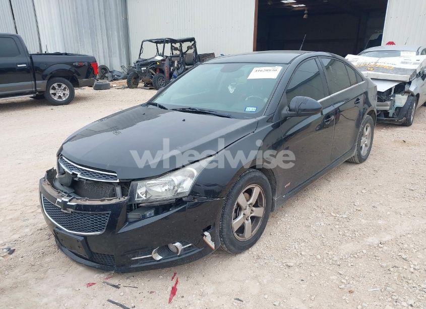 Photo 2 of 2013 Chevrolet Cruze 1LT AUTO (VIN 1G1PC5SB6D7165591)