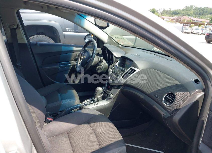 Photo 5 of 2013 Chevrolet Cruze 1LT AUTO (VIN 1G1PC5SB6D7197392)