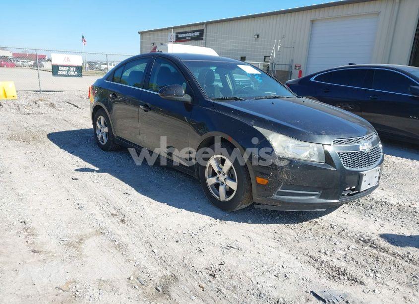 2013 Chevrolet Cruze 1LT AUTO (VIN 1G1PC5SB6D7197781) main photo