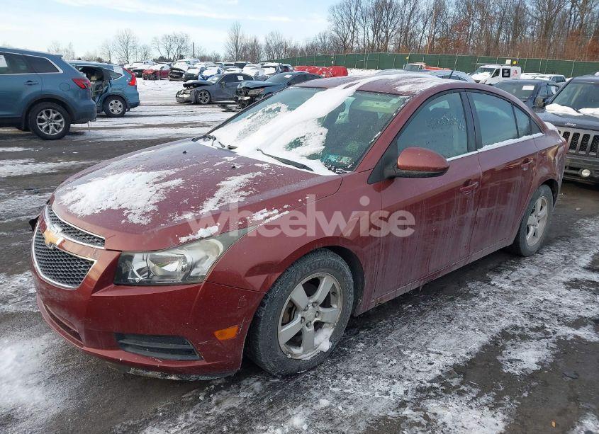 Photo 2 of 2013 Chevrolet Cruze 1LT AUTO (VIN 1G1PC5SB6D7209542)