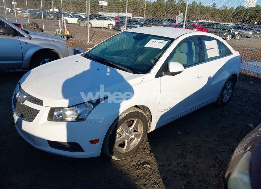 Photo 2 of 2013 Chevrolet Cruze 1LT AUTO (VIN 1G1PC5SB6D7240077)