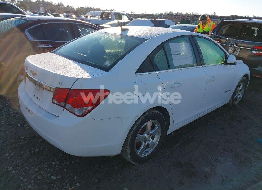 Photo 4 of 2013 Chevrolet Cruze 1LT AUTO (VIN 1G1PC5SB6D7240077)