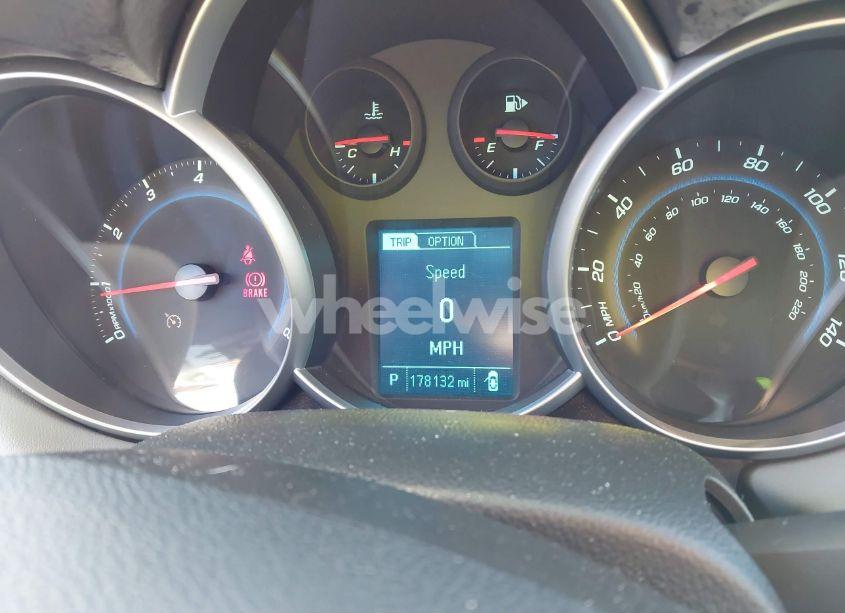 Photo 7 of 2013 Chevrolet Cruze 1LT AUTO (VIN 1G1PC5SB6D7240077)