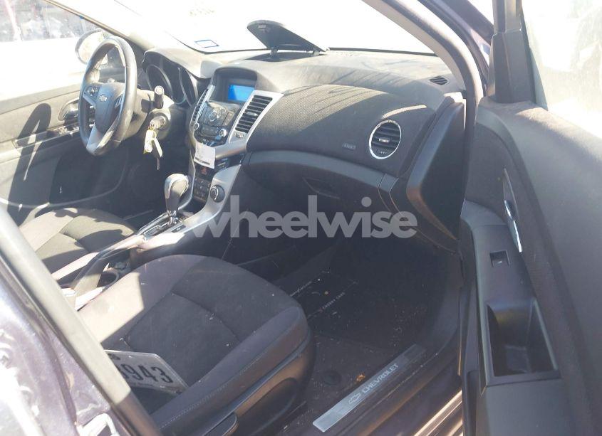 Photo 5 of 2013 Chevrolet Cruze 1LT AUTO (VIN 1G1PC5SB6D7309981)