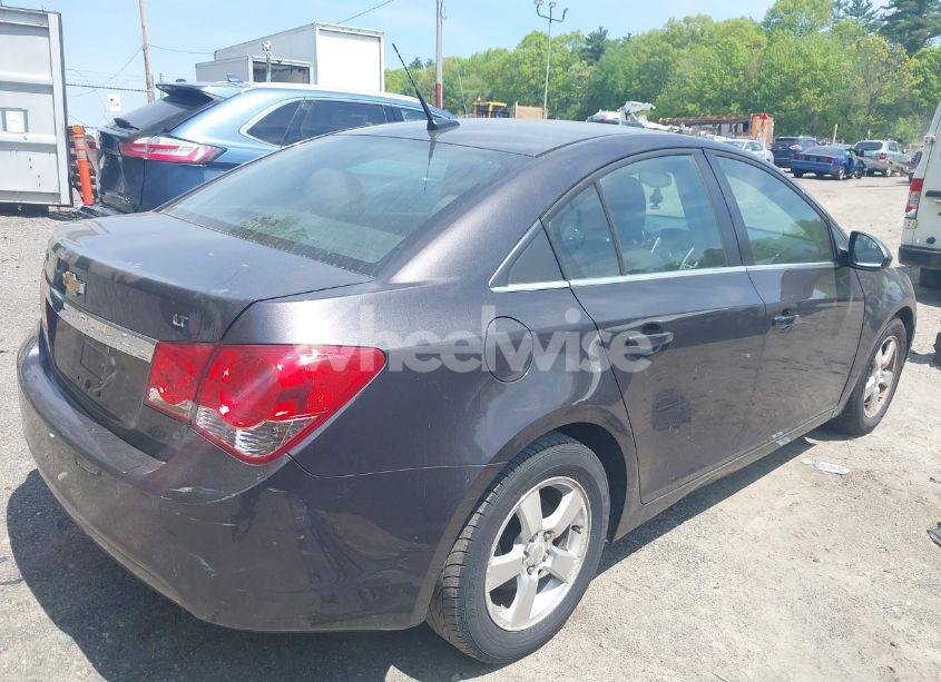 Photo 4 of 2014 Chevrolet Cruze 1LT AUTO (VIN 1G1PC5SB6E7102623)