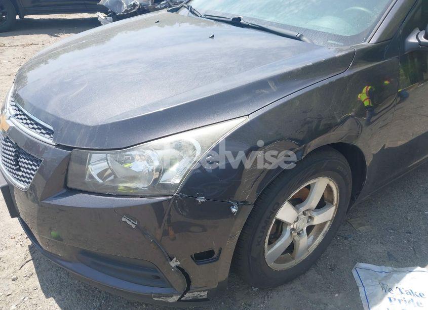 Photo 6 of 2014 Chevrolet Cruze 1LT AUTO (VIN 1G1PC5SB6E7102623)