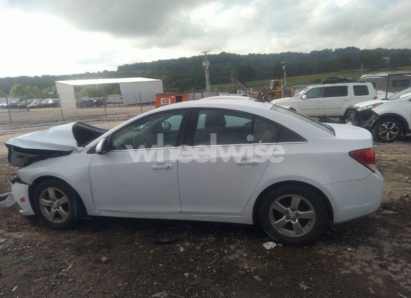 Photo 15 of 2014 Chevrolet Cruze 1LT AUTO (VIN 1G1PC5SB6E7116103)