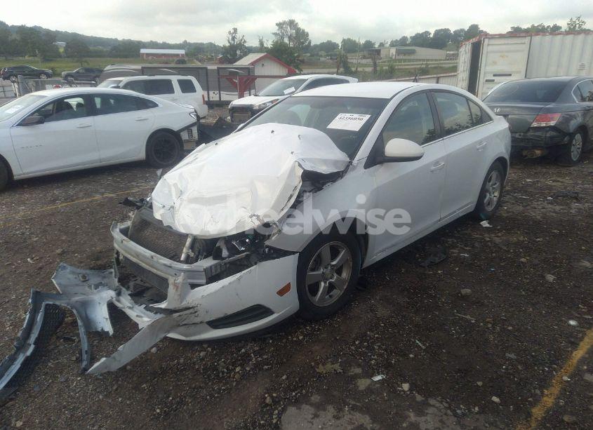 Photo 2 of 2014 Chevrolet Cruze 1LT AUTO (VIN 1G1PC5SB6E7116103)