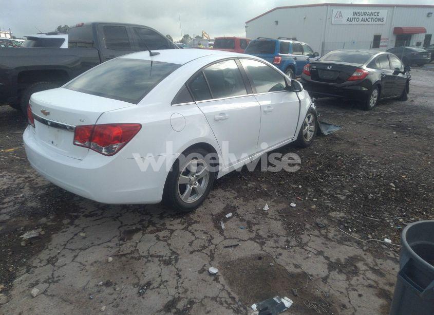 Photo 4 of 2014 Chevrolet Cruze 1LT AUTO (VIN 1G1PC5SB6E7116103)