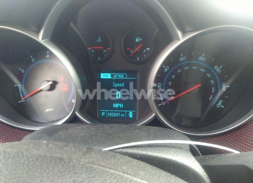 Photo 7 of 2014 Chevrolet Cruze 1LT AUTO (VIN 1G1PC5SB6E7116103)