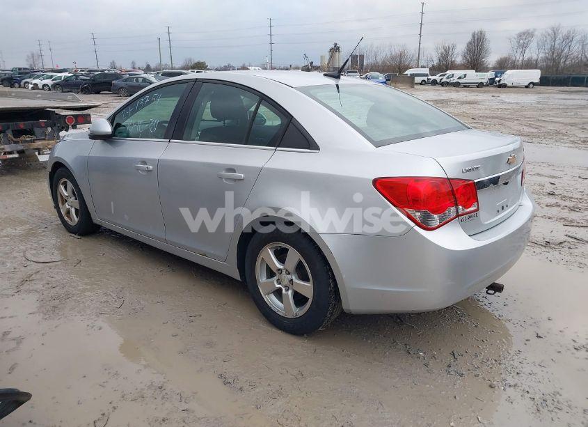 Photo 3 of 2014 Chevrolet Cruze 1LT AUTO (VIN 1G1PC5SB6E7163065)