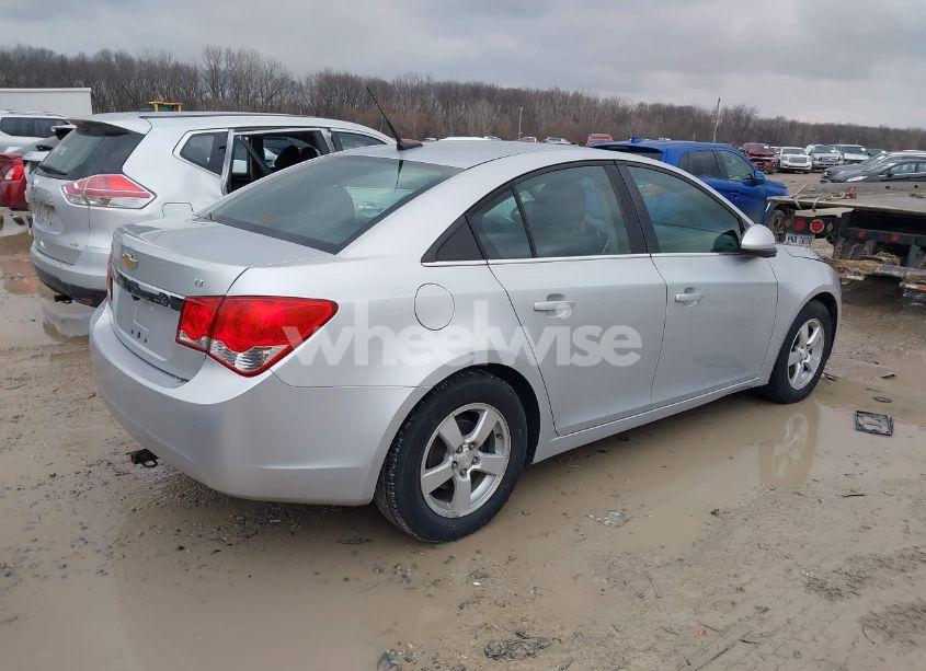 Photo 4 of 2014 Chevrolet Cruze 1LT AUTO (VIN 1G1PC5SB6E7163065)