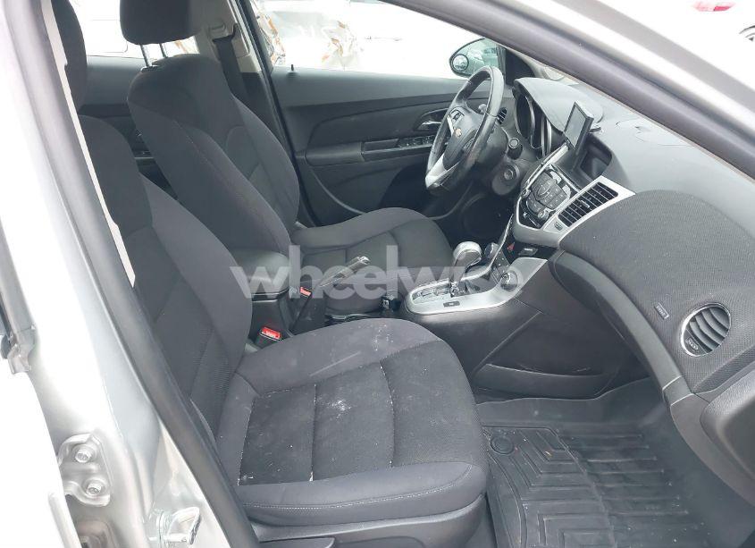 Photo 5 of 2014 Chevrolet Cruze 1LT AUTO (VIN 1G1PC5SB6E7163065)