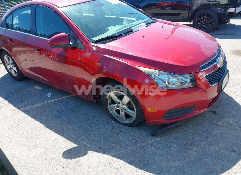 Photo 6 of 2014 Chevrolet Cruze 1LT AUTO (VIN 1G1PC5SB6E7168606)