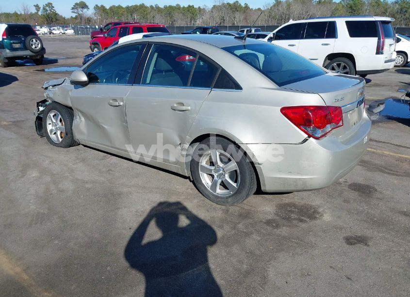 Photo 3 of 2014 Chevrolet Cruze 1LT AUTO (VIN 1G1PC5SB6E7170646)