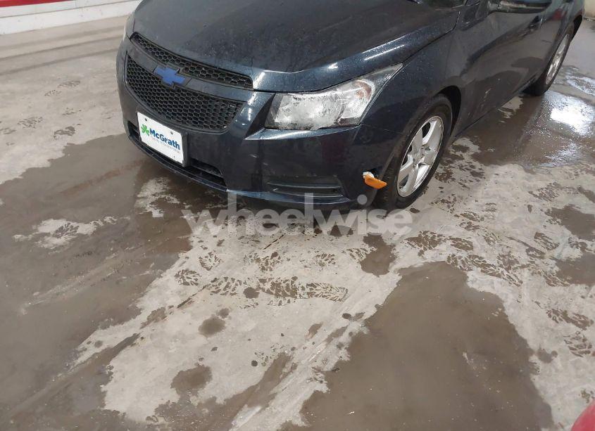 Photo 6 of 2014 Chevrolet Cruze 1LT AUTO (VIN 1G1PC5SB6E7178357)
