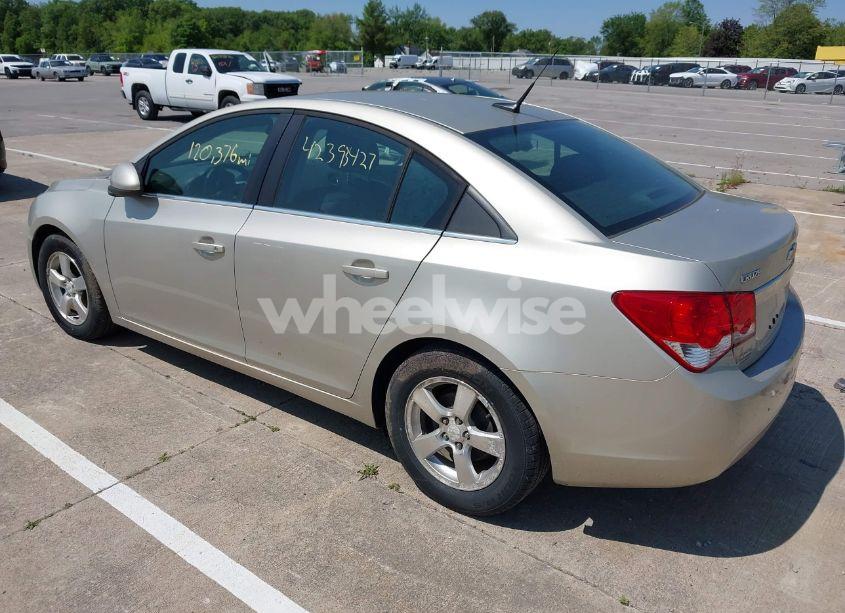 Photo 3 of 2014 Chevrolet Cruze 1LT AUTO (VIN 1G1PC5SB6E7196812)