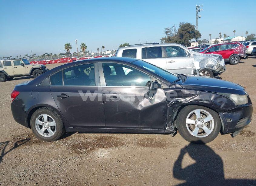 Photo 12 of 2014 Chevrolet Cruze 1LT AUTO (VIN 1G1PC5SB6E7199693)