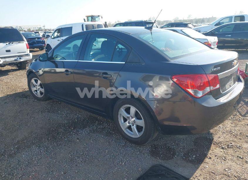 Photo 2 of 2014 Chevrolet Cruze 1LT AUTO (VIN 1G1PC5SB6E7199693)