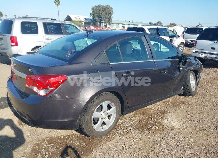 Photo 3 of 2014 Chevrolet Cruze 1LT AUTO (VIN 1G1PC5SB6E7199693)