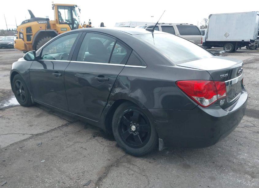 Photo 3 of 2014 Chevrolet Cruze 1LT AUTO (VIN 1G1PC5SB6E7230067)