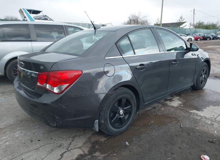 Photo 4 of 2014 Chevrolet Cruze 1LT AUTO (VIN 1G1PC5SB6E7230067)