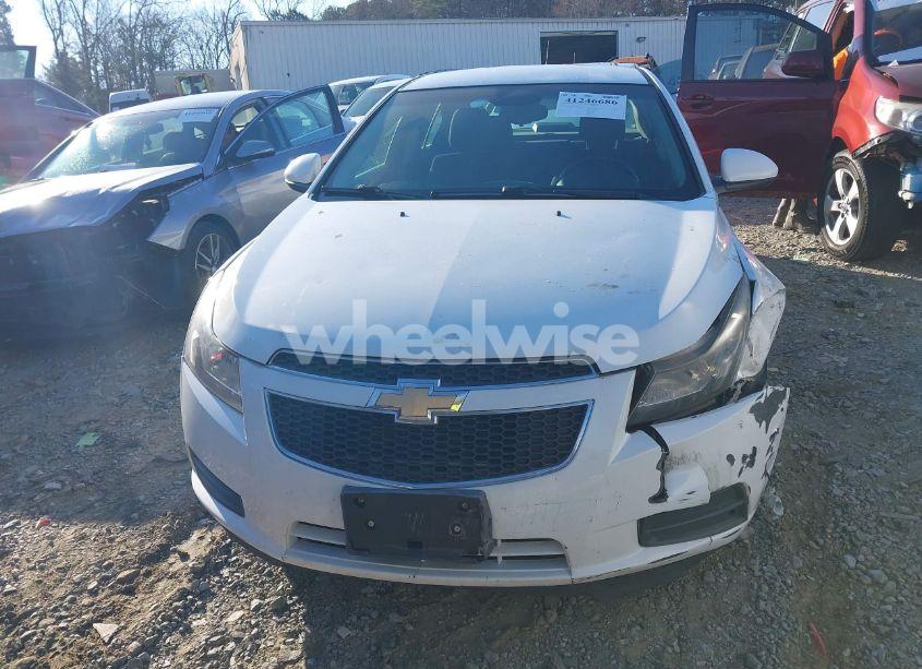 Photo 12 of 2014 Chevrolet Cruze 1LT AUTO (VIN 1G1PC5SB6E7252506)