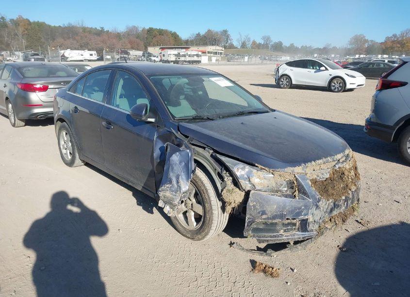 2014 Chevrolet Cruze 1LT AUTO (VIN 1G1PC5SB6E7263943) main photo