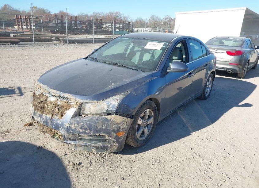 Photo 2 of 2014 Chevrolet Cruze 1LT AUTO (VIN 1G1PC5SB6E7263943)
