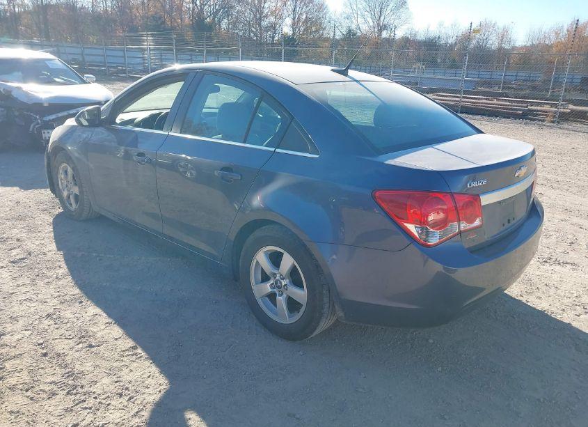 Photo 3 of 2014 Chevrolet Cruze 1LT AUTO (VIN 1G1PC5SB6E7263943)