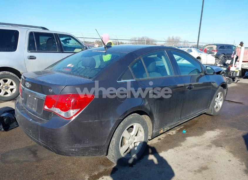 Photo 4 of 2014 Chevrolet Cruze 1LT AUTO (VIN 1G1PC5SB6E7287286)